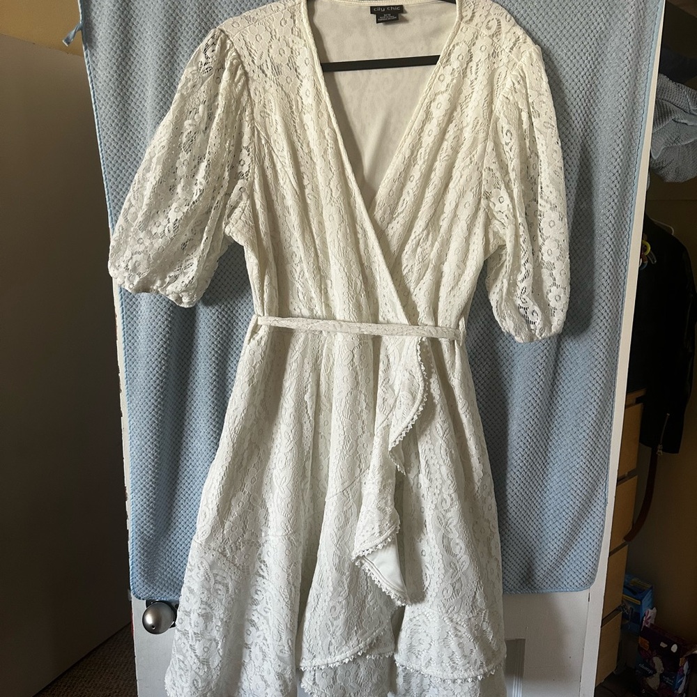 City Chic Ivory Lace Midi Dress